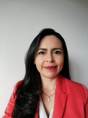 Sandra Muñoz (1 Sesión) 90 USD 50 Min